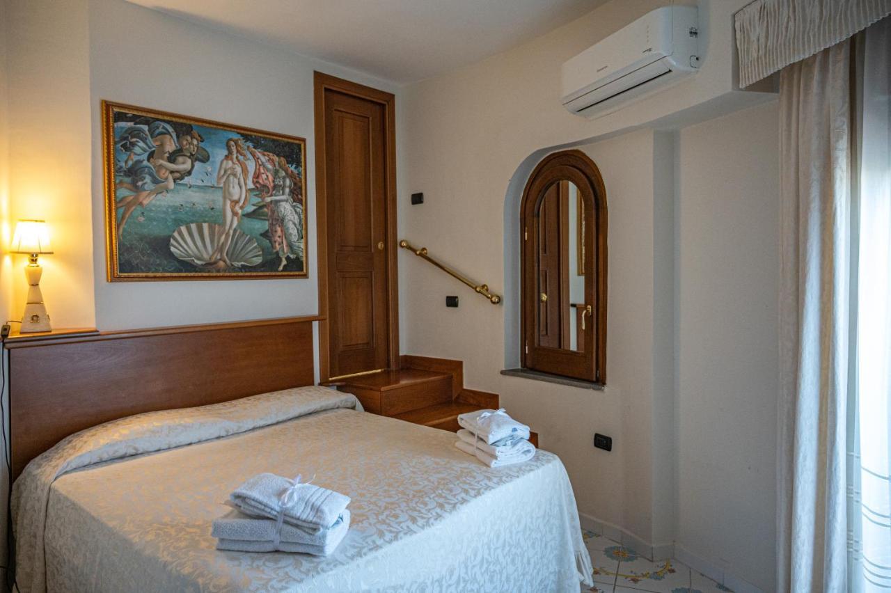 Villa Le Zagare Relais & Spa Gragnano Exterior photo