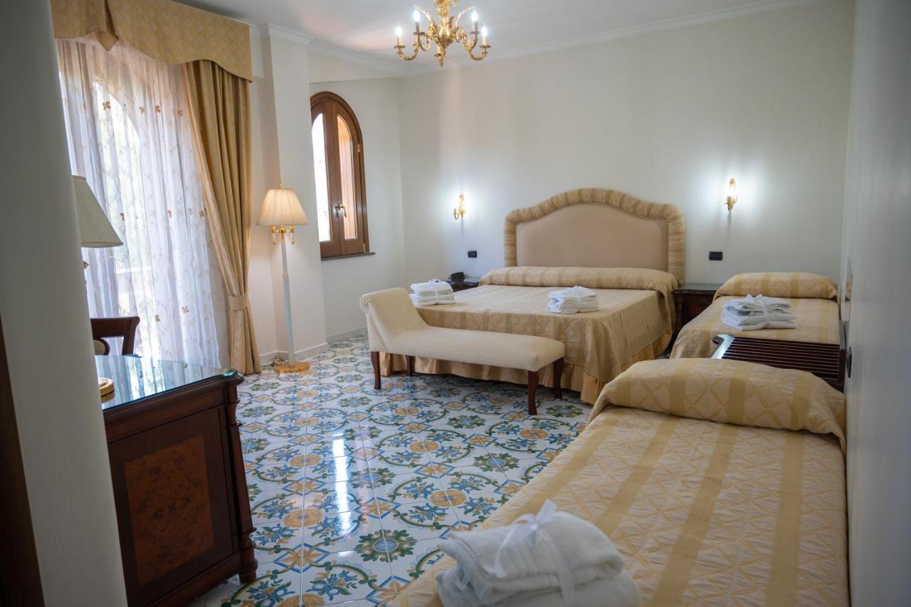 Villa Le Zagare Relais & Spa Gragnano Exterior photo