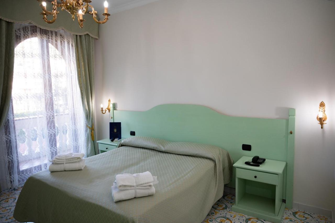 Villa Le Zagare Relais & Spa Gragnano Exterior photo